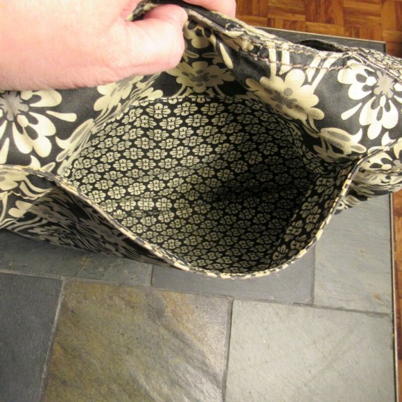 Large Black /Cream flower pattern Sutter Fossil shopper tote bag. - Picture 2 of 12